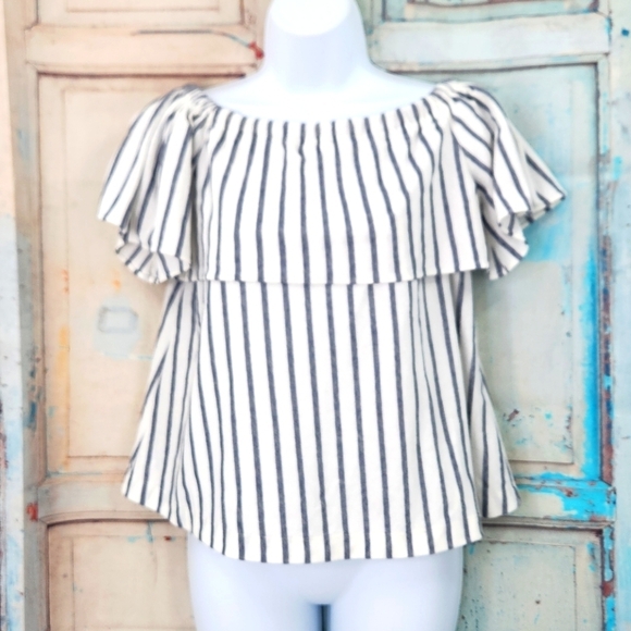 Banana Republic Striped off Shoulder top - Picture 2 of 7